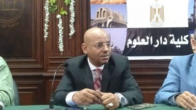 مسعد شاهين: نوفر 100 فرصة عمل لخريجي دار العلوم في بوابة المواطن