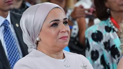 حرم الرئيس تُدلي بصوتها في الاستفتاء على تعديلات الدستورية 2019