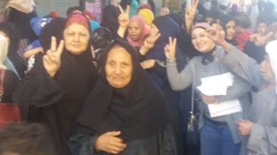 إقبال مكثف على لجان الاستفتاء على التعديلات الدستورية 2019 بالمرج