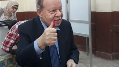 فيديو| فتحي سرور يُدلي بصوته في التعديلات الدستورية 2019