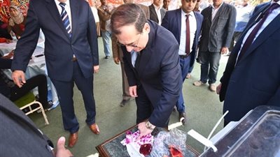 صور| وزير البترول يُدلي بصوته في التعديلات الدستورية 2019 