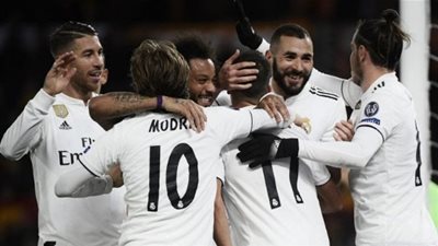 فيديو وصور| كريم بنزيما ينهي مباراة «ريال مدريد ضد أتلتيك بلباو» بهاتريك