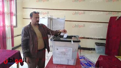 أمين إعلام مستقبل وطن بـ كوم حماده يدلى بصوته فى الاستفتاء