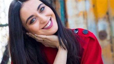فيديو| فايا يونان تطرح أغنية «يمكن نسي»