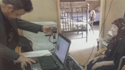 الجوازات تذلل العقبات أمام كبار السن وذوي الإعاقة 