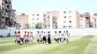 الجهاز الفني لـ نادي الإسماعيلي يحذر لاعبيه من ثلاثي الإتحاد السكندري