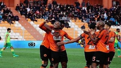 الكونفيدرالية الأفريقية| نهضة بركان يقترب من نهائى الكنفدرالية 