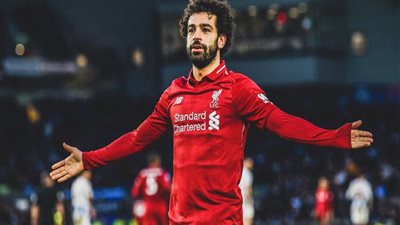 مشاركة صلاح في مباراة ليفربول وبرشلونة محل شك
