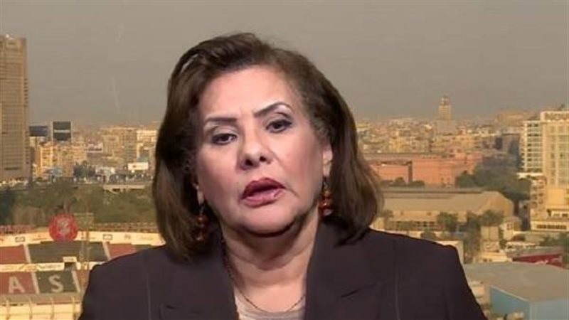 الدكتورة أمانى الطويل