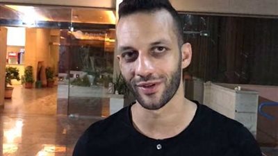 لماذا يرتدي أمير مرتضى التيشرت« الأسود»في مباريات الزمالك؟