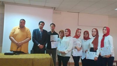صور| «أطفال بلا مأوي» يتصدر مشروعات تخرج طلاب «آداب إعلام طنطا»