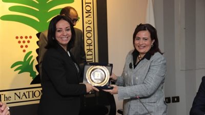 عزة عشماوي: تشويه الأعضاء التناسليه للإناث جريمة وإختراق للدستور