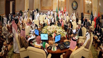 خبراء يكشفون لـ«بوابة المواطن» أسباب دعوة قطر للقمة الخليجية الطارئة