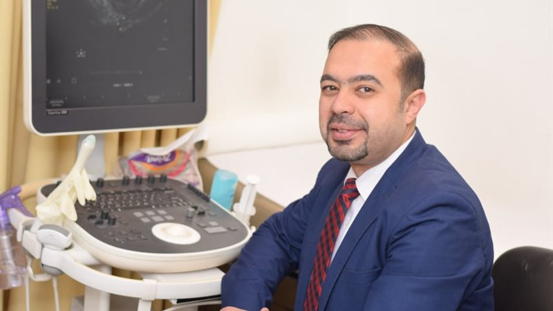 د.أحمد عاصم- بطانة