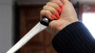 جريمة مروعة.. حكاية أم قتلت طفلتيها بـ 37 طعنة في السويس وانتحرت
