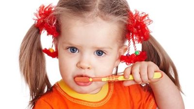 4 طرق لحماية أسنان الأطفال من التسوس