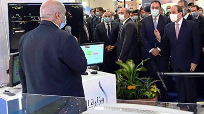 االرئيس السيسي يفتتح معرض ومؤتمر النقل الذكي للشرق الاوسط وأفريقيا