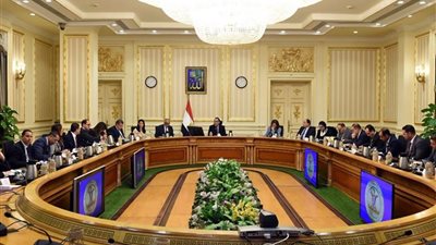 مجلس الوزراء يوافق على قرار الرئيس بإنشاء جامعة 