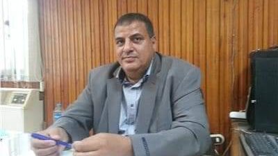 الأبنية التعليمية بالبحر الأحمر تدعم مدارس المحافظة بألف ديسك