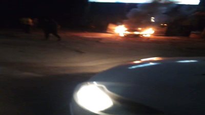 النيران تلتهم سيارة ملاكي بسبب ماس كهربي في الغربية