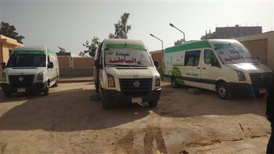 الكشف على 844 حالة خلال القافلة الطبية بحاجر الزوايدة بمركز نقادة ‪