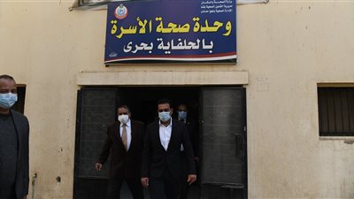 جولة تفقدية لنائب محافظ قنا للوحدة الصحية بالحلفاية بحري