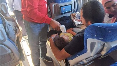 حزب المصريين برأس غارب يوفر أجهزة قياس درجة حرارة للمواطنين للوقاية من كورونا