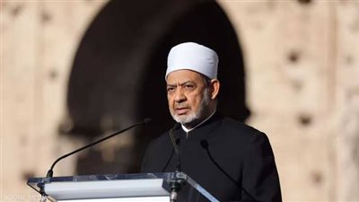شيخ الأزهر يستنكر التضييق على غير المسلمين فى الطعام والشراب بنهار رمضان مخالف للدين