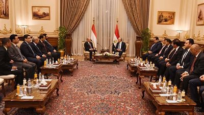 رشاد العليمي يزور البرلمان ويستقبله عدد من النواب على رأسهم النائب أحمد مقلد