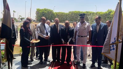 افتتاح مبنى الأمن والجمارك بمطار أسيوط الدولى 