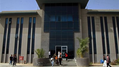 تنفيذًا لتوجيهات الرئيس السيسي.. جامعة دراية تقدم منح لمتعافي مستشفى 57357 وأبناء الشهداء