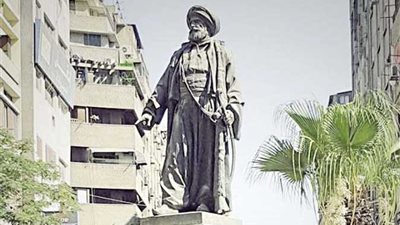 حكايات في ميادين القاهرة 