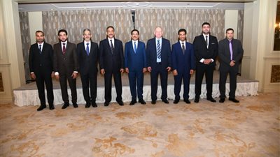 صور.. وزير الإعلام العماني يلتقي الصحفيين والكتاب المصريين في القاهرة 