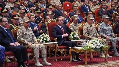 الرئيس السيسي يشهد الندوة التثقيفية الـ36 احتفالًا بذكرى حرب اكتوبر