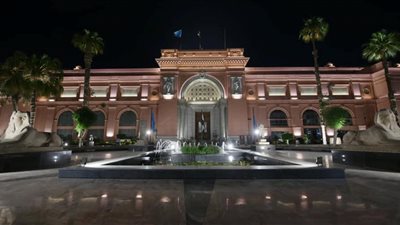 بمناسبة اليوم العالمي للسياحة..المتحف المصري يفتح أبوابه لجميع الزائرين 