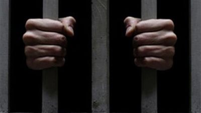 بسبب خلافات مالية.. حبس المتهم بقتل عامل بسلاح أبيض بالهرم 