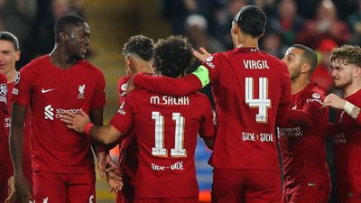 صلاح يقود هجوم ليفربول في مواجهة توتنهام بالدوري الإنجليزي