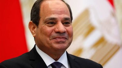 الرئيس السيسي يستقبل نظيره الفرنسي قبل انطلاق مؤتمر المناخ COP27