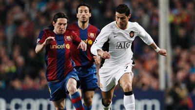 بعد قرعة الدوري الأوروبي.. رونالدو في مواجهة برشلونة من جديد 