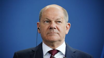 المستشار الألماني: ألمانيا تحاول إنتاج 20 مليون طن من الهيدروجين الأخضر