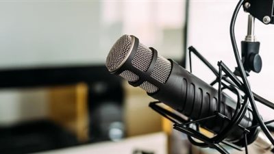 مع التحول الرقمي.. هل يصبح البودكاست بديلًا للراديو ؟