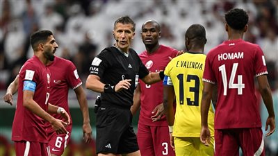 برشم بديلًا للشيب.. تشكيلة قطر لمباراة السنغال في كأس العالم 2022