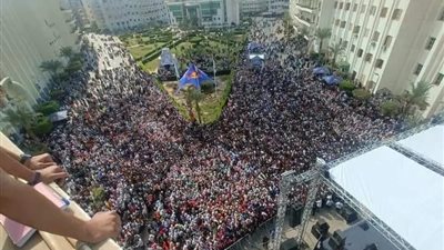 اجواء تنافسية بين طلاب جامعة بني سويف بعد فتح باب الترشح للاتحادات الطلابية