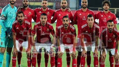 الأهلى يتخطى المقاولون العرب ويضرب موعدًا مع سموحة في نصف نهائي كأس مصر
