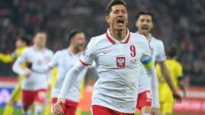 ليفاندوفسكي يقود هجوم بولندا في مواجهة المكسيك بكأس العالم