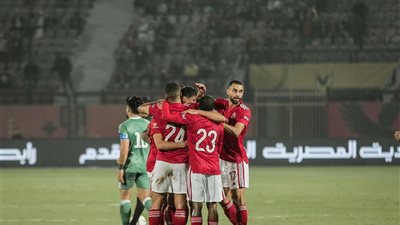 بثلاثية نظيفة.. الأهلي يحقق الانتصار على الاتحاد ويواصل صدارة الدوري بالعلامة الكاملة
