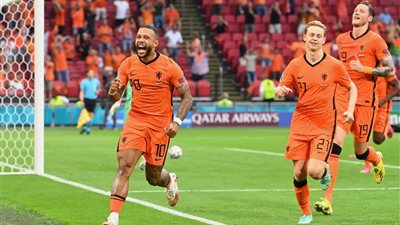 التشكيل المتوقع لهولندا أمام الأرجنتين في ربع نهائى كأس العالم 2022