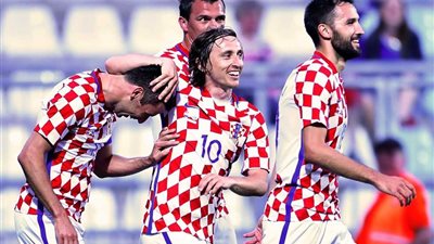 مودريتش على رأس تشكيلة كرواتيا أمام البرازيل في ربع النهائي