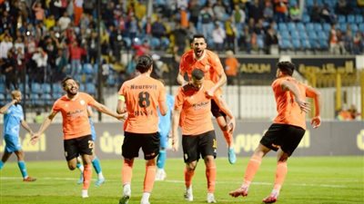 في ظهوره الأول.. إيهاب جلال يكشف النقاب عن تشكيلة فاركو أمام الأهلي