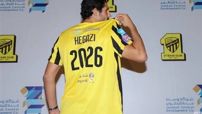 حجازي يمدد عقده مع الاتحاد السعودي حتى 2026 براتب ضخم